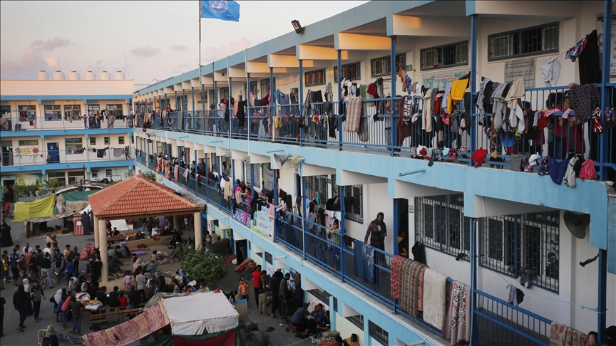 UNRWA: Over 415,000 displaced Palestinians shelter in Gaza schools amid dire conditions