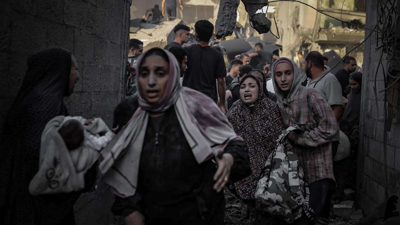  Israeli occupation forces bomb Khan Yunis, resulting in civilian casualties 