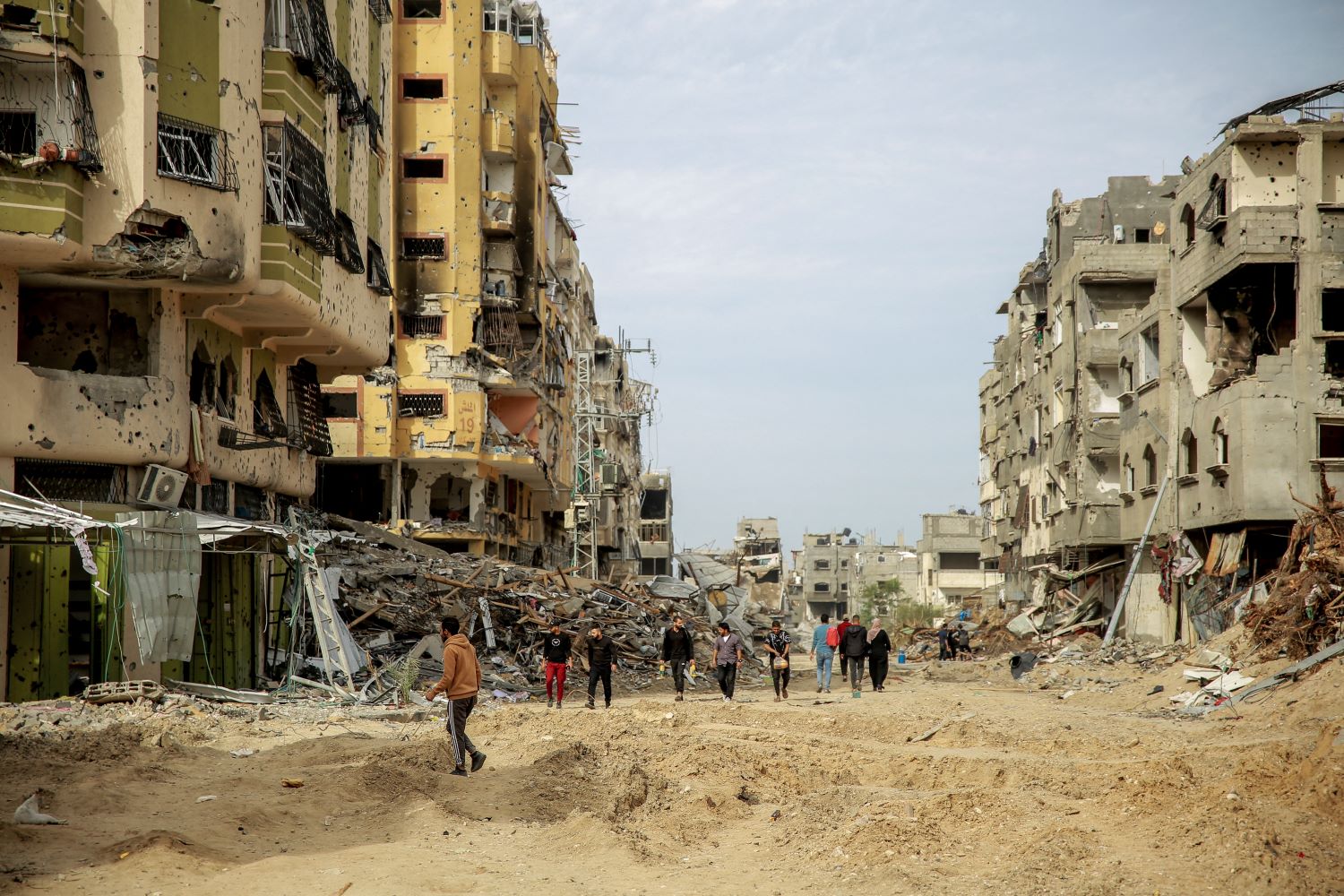 Several Palestinians killed and others injured in Israeli airstrikes on various of Gaza 
