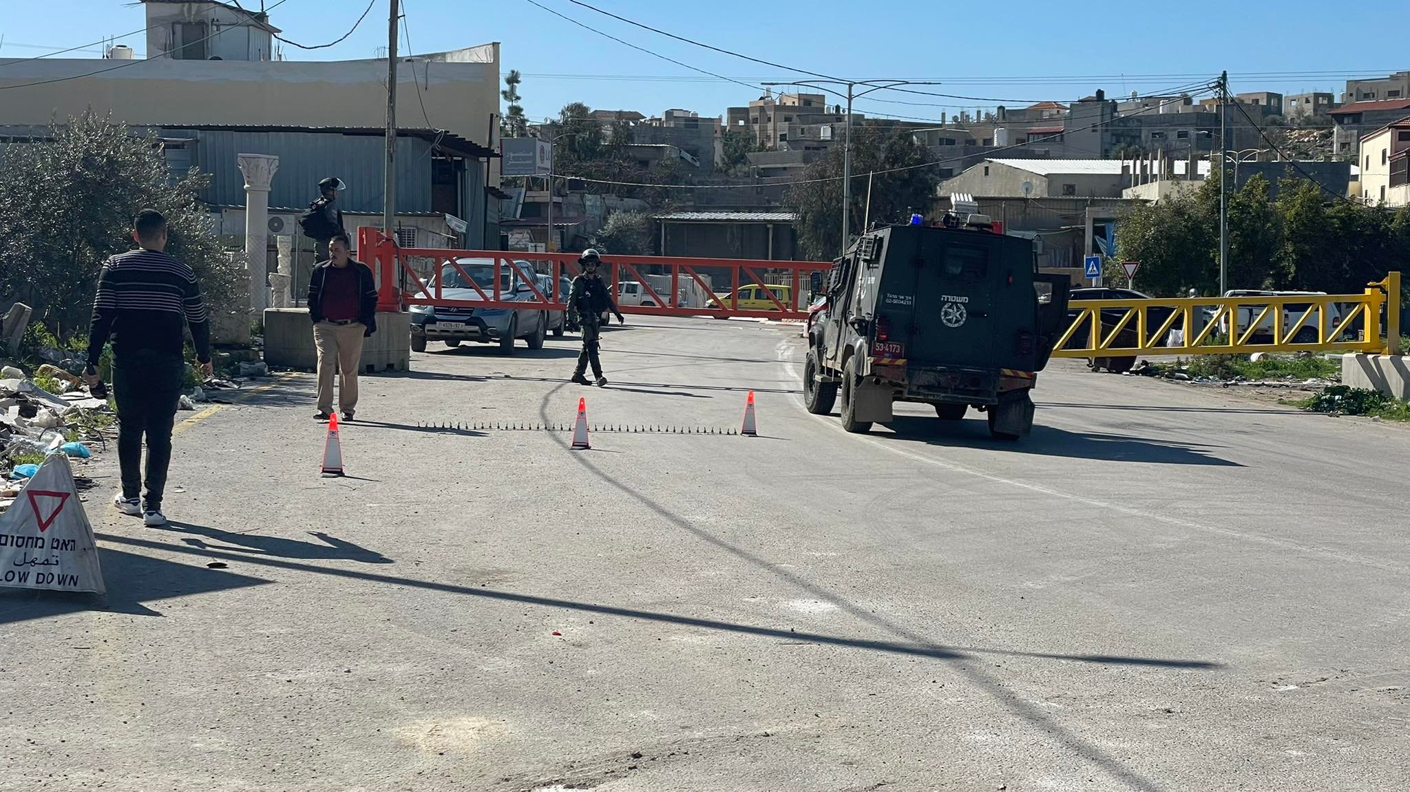 Entrance to northern West Bank town sealed shut by Israeli soldiers