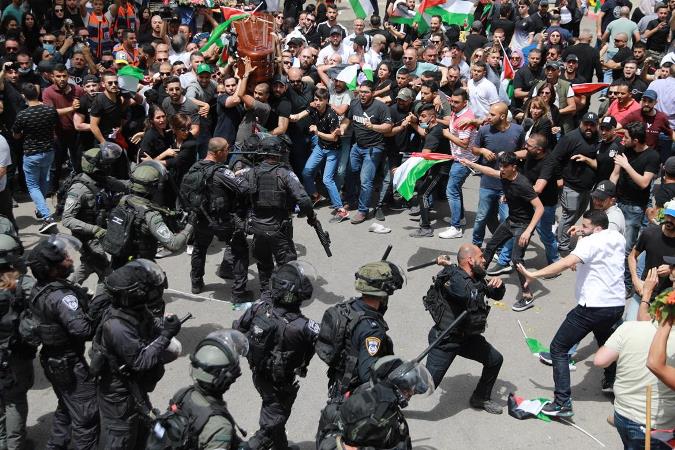 Israeli police attacks funeral convoy of iconic Al Jazeera journalist