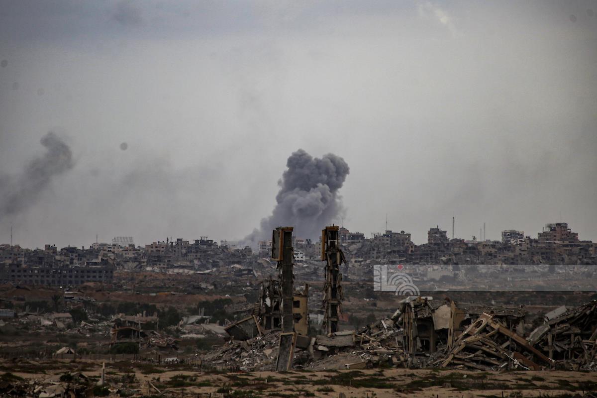 Despite declared ceasefire, Israeli airstrike and artillery shelling target city of Khan Yunis in southern Gaza