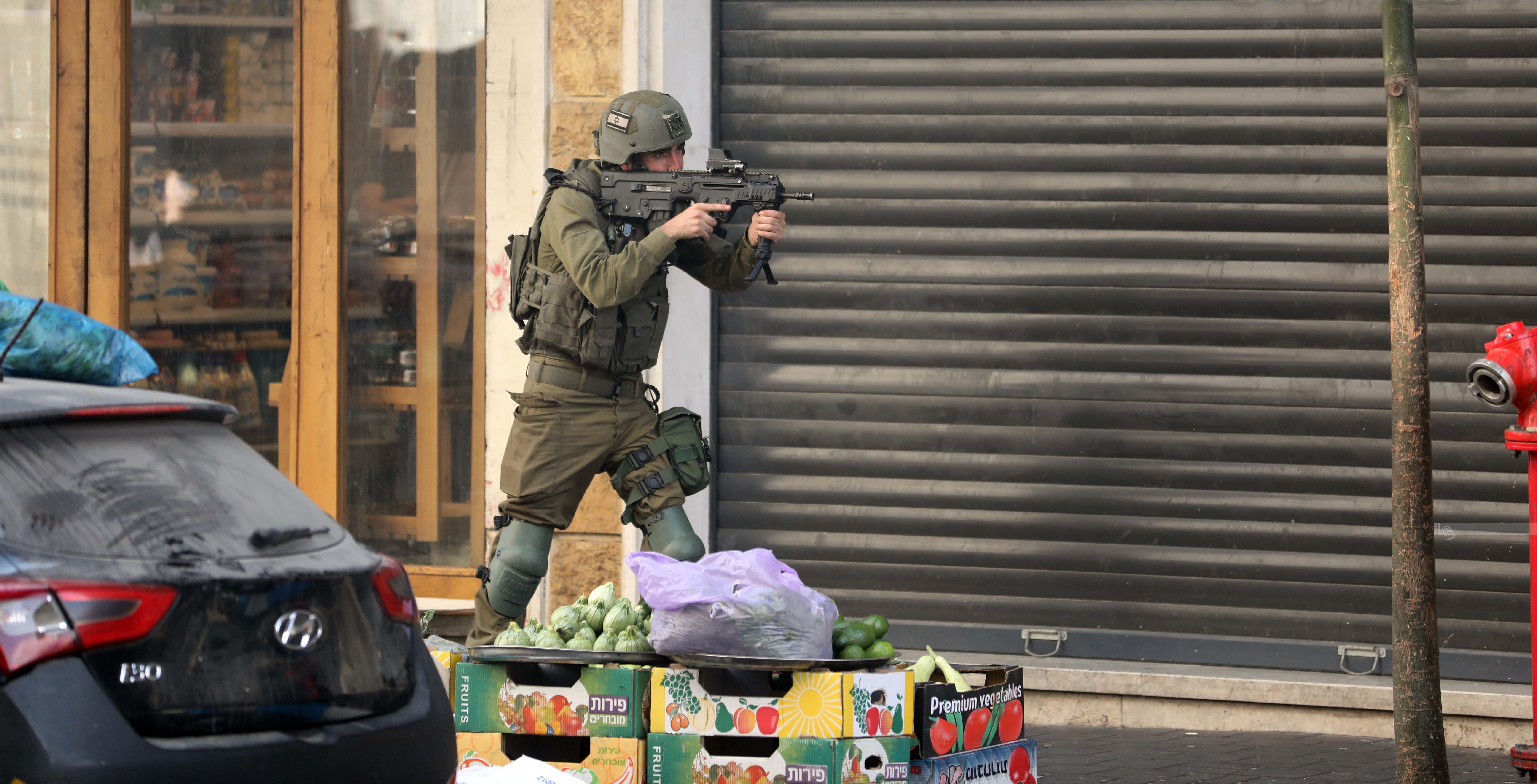 Palestinian youth injured by Israeli gunfire during raid near Nablus