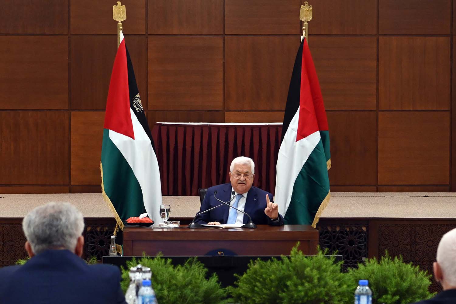 President Abbas chairs meeting of PLO Executive Committee 