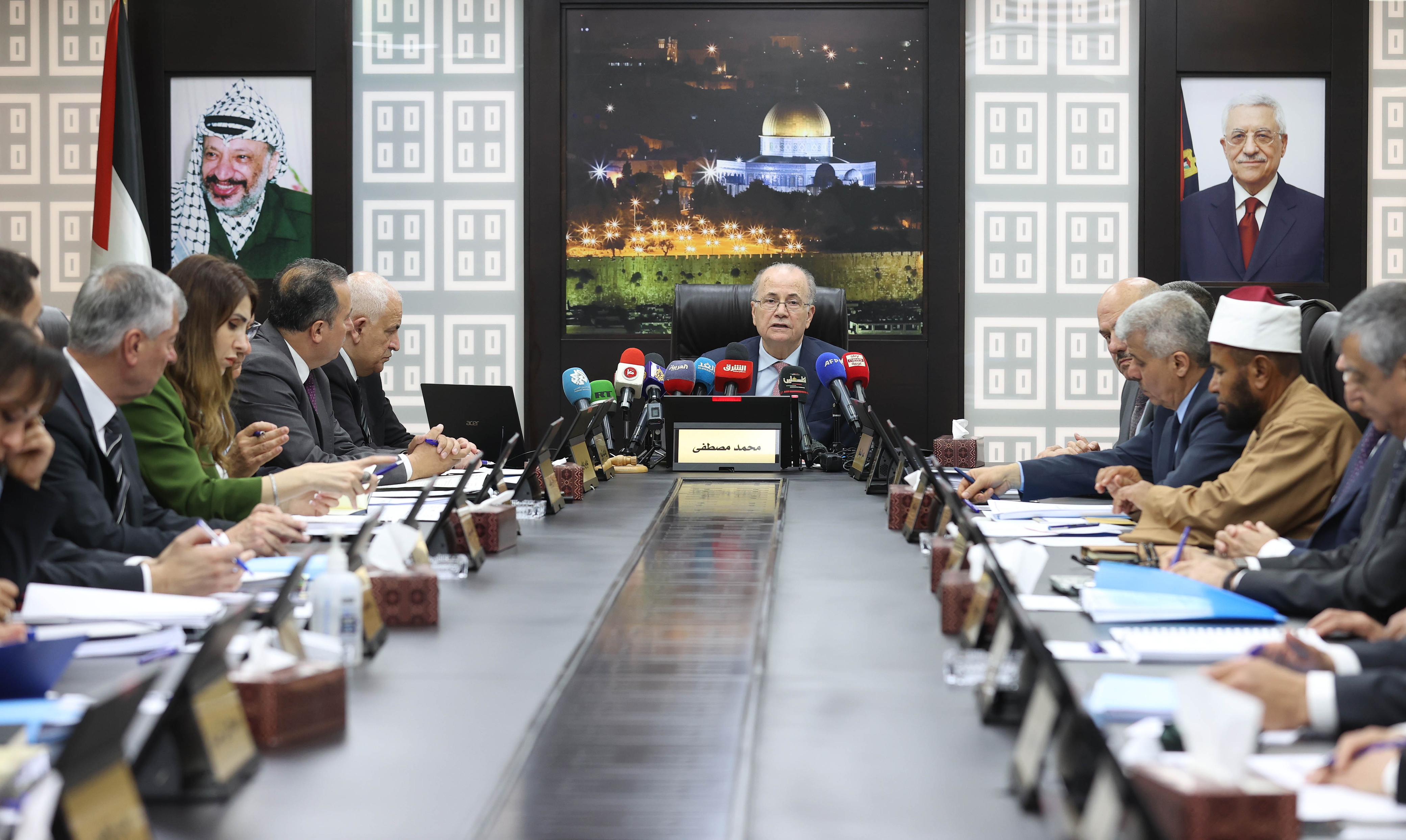 Prime Minister Mustafa outlines three key priorities for new government