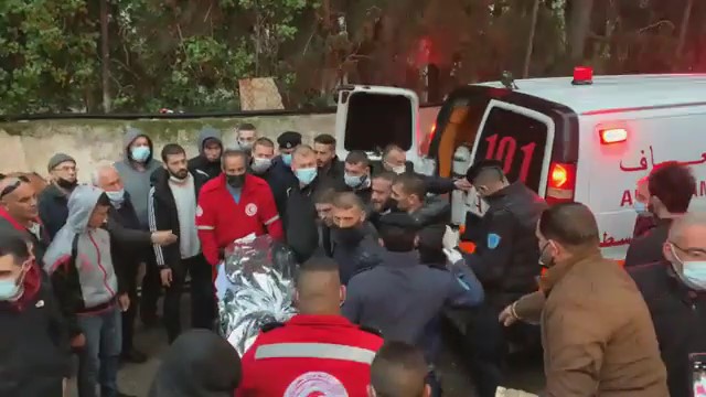 Occupation army hands over body of slain Palestinian