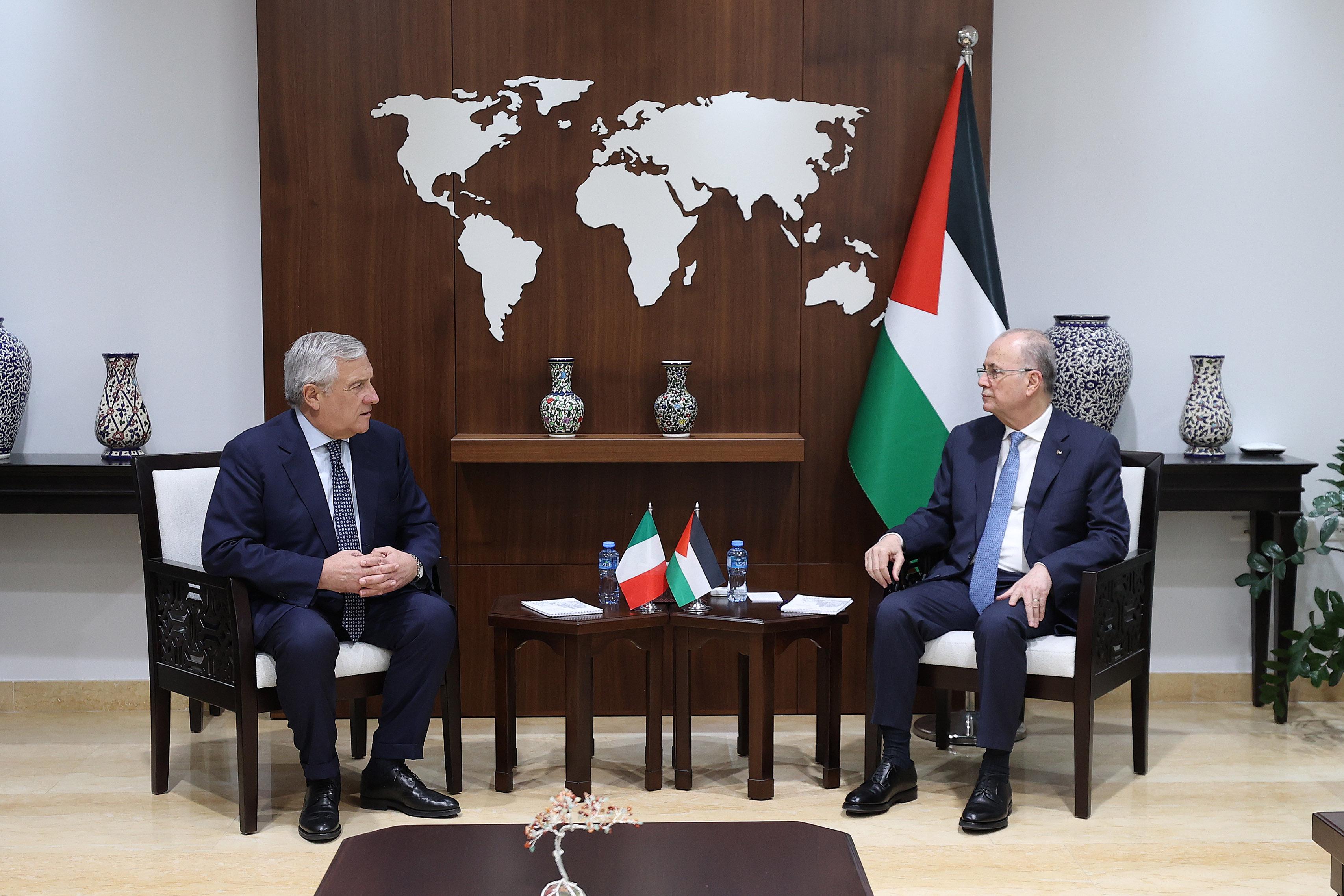 Prime Minister Mustafa highlights the importance of stopping Israeli aggression in  Gaza Strip with Italian Foreign Minister