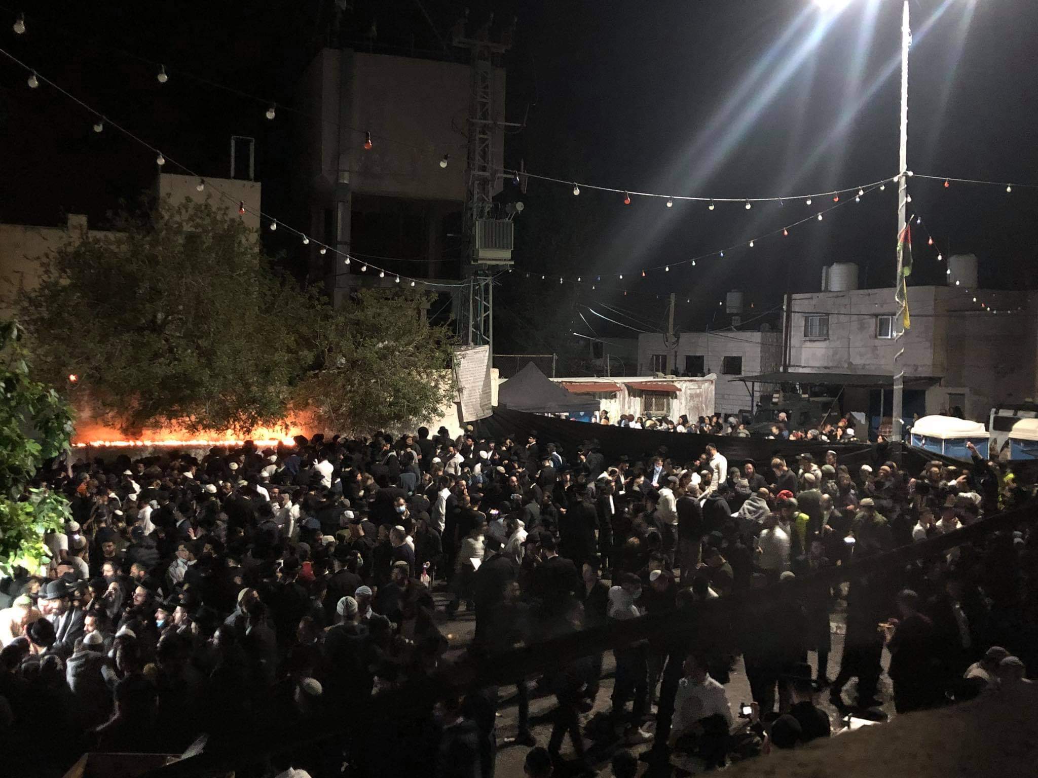 Thousands of Israeli settlers break into Islamic shrines in a West Bank village