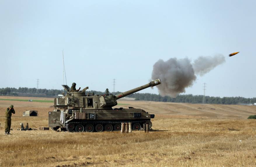 Israeli warplanes, artillery attack multiple targets in Gaza, no injuries