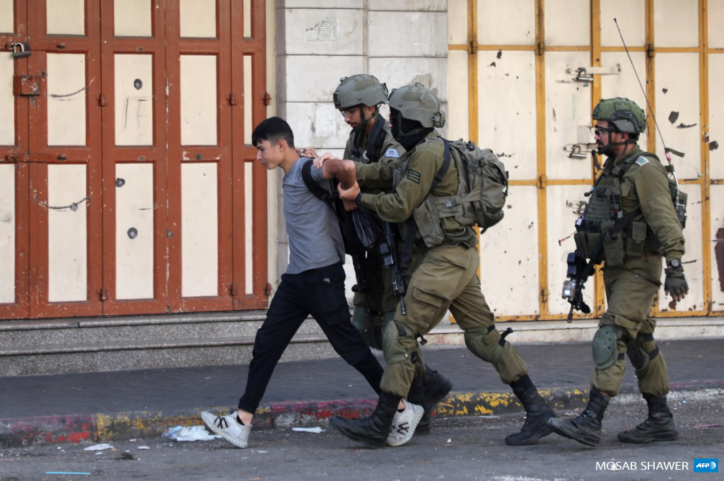 Palestinian prisoners at Ofer Prison experiencing starvation, medical neglect, deprivation of basic rights  