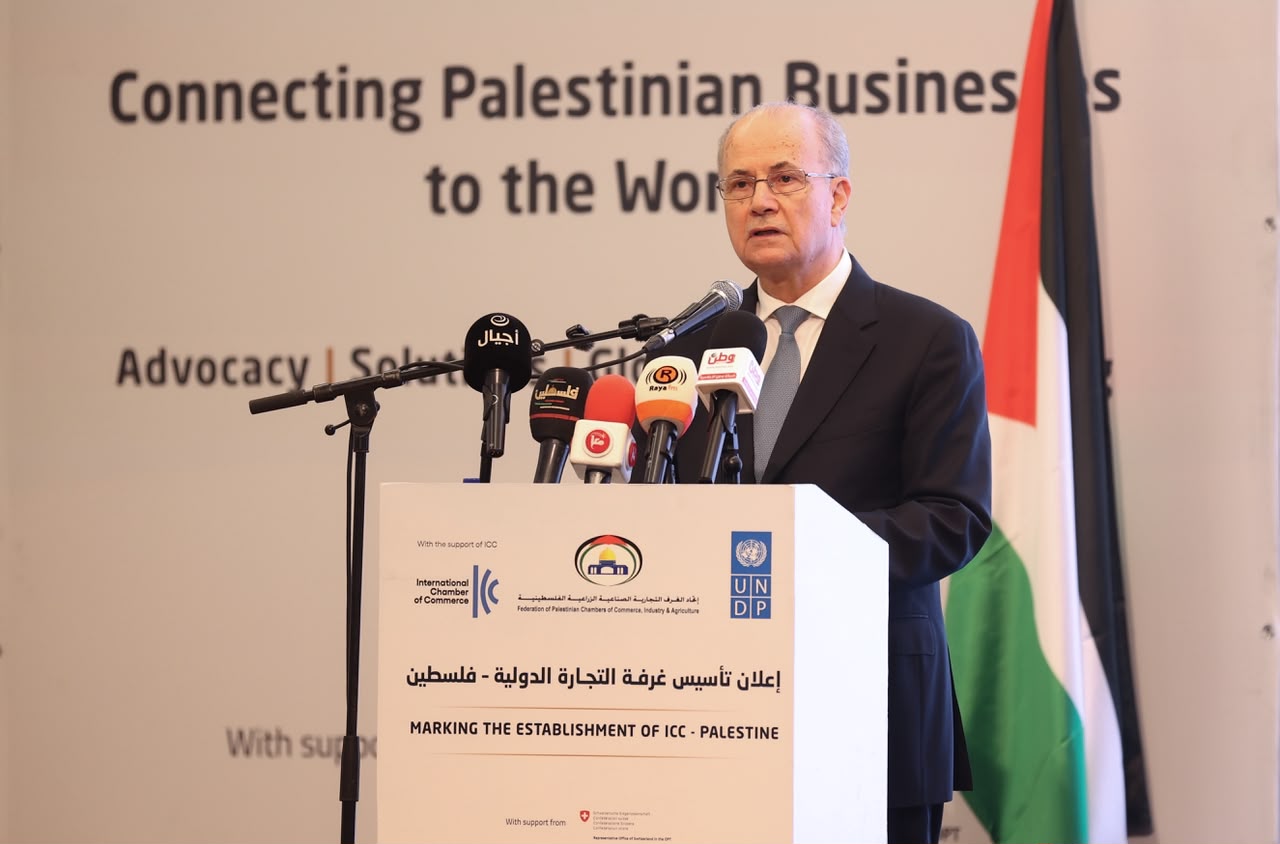 Prime Minister Mustafa attends launch of International Chamber of Commerce in Palestine