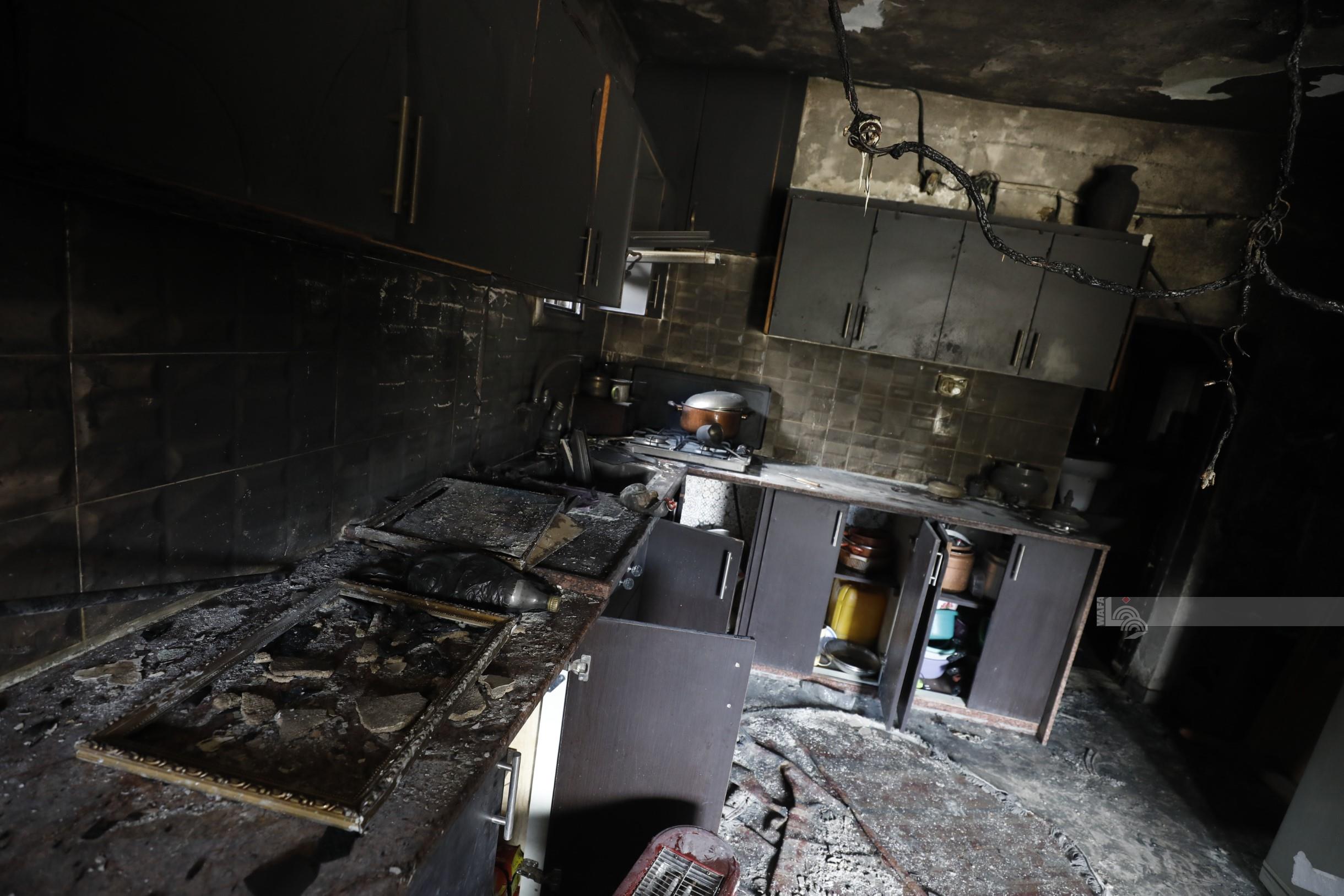 Israeli settlers set a house on fire in Sinjil