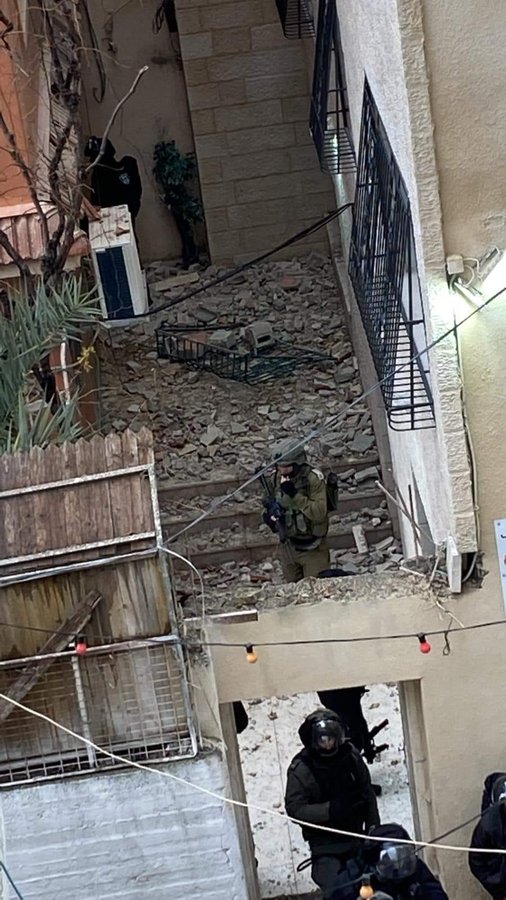 Israeli forces punitively seal slain Palestinian’s house near Jerusalem