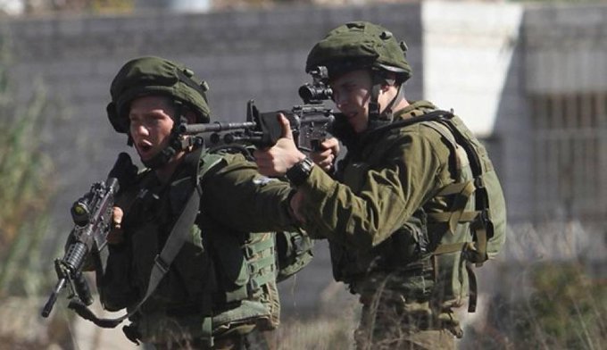 Five Palestinians, including journalist, injured by Israeli gunfire by Qalqilya
