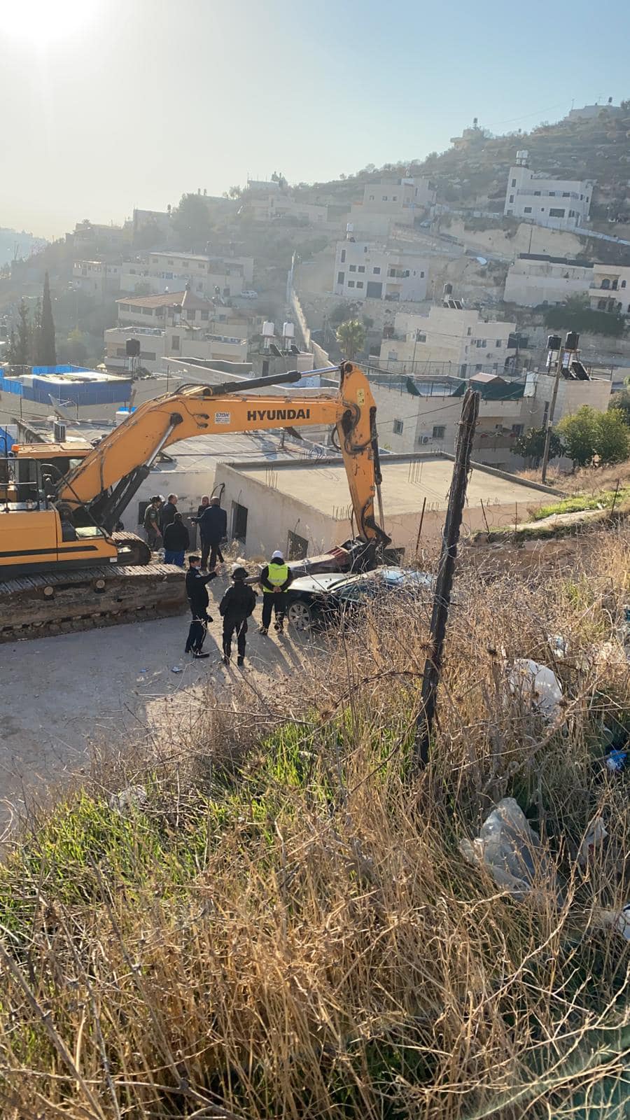 Israel tears down commercial facility in Jerusalem neighborhood