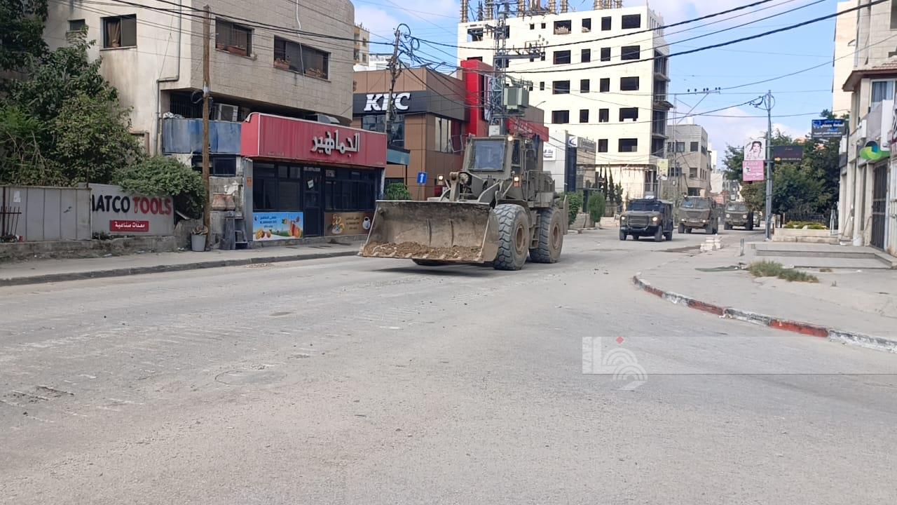 Israeli forces storm Tulkarm again, impose curfew on camp