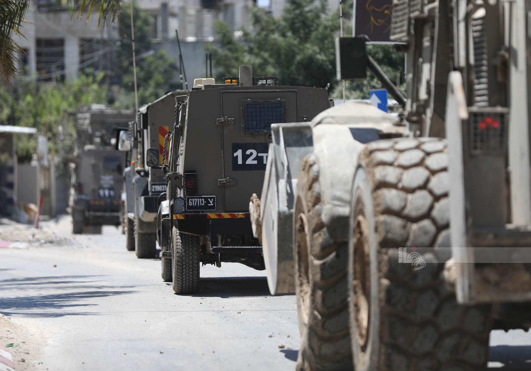 Israeli forces break into Tulkarm city, impose siege on refugee camps