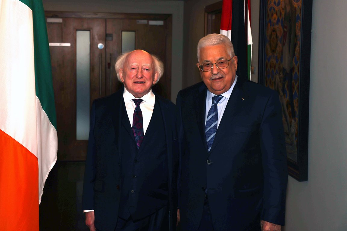 President Abbas meets Irish counterpart 
