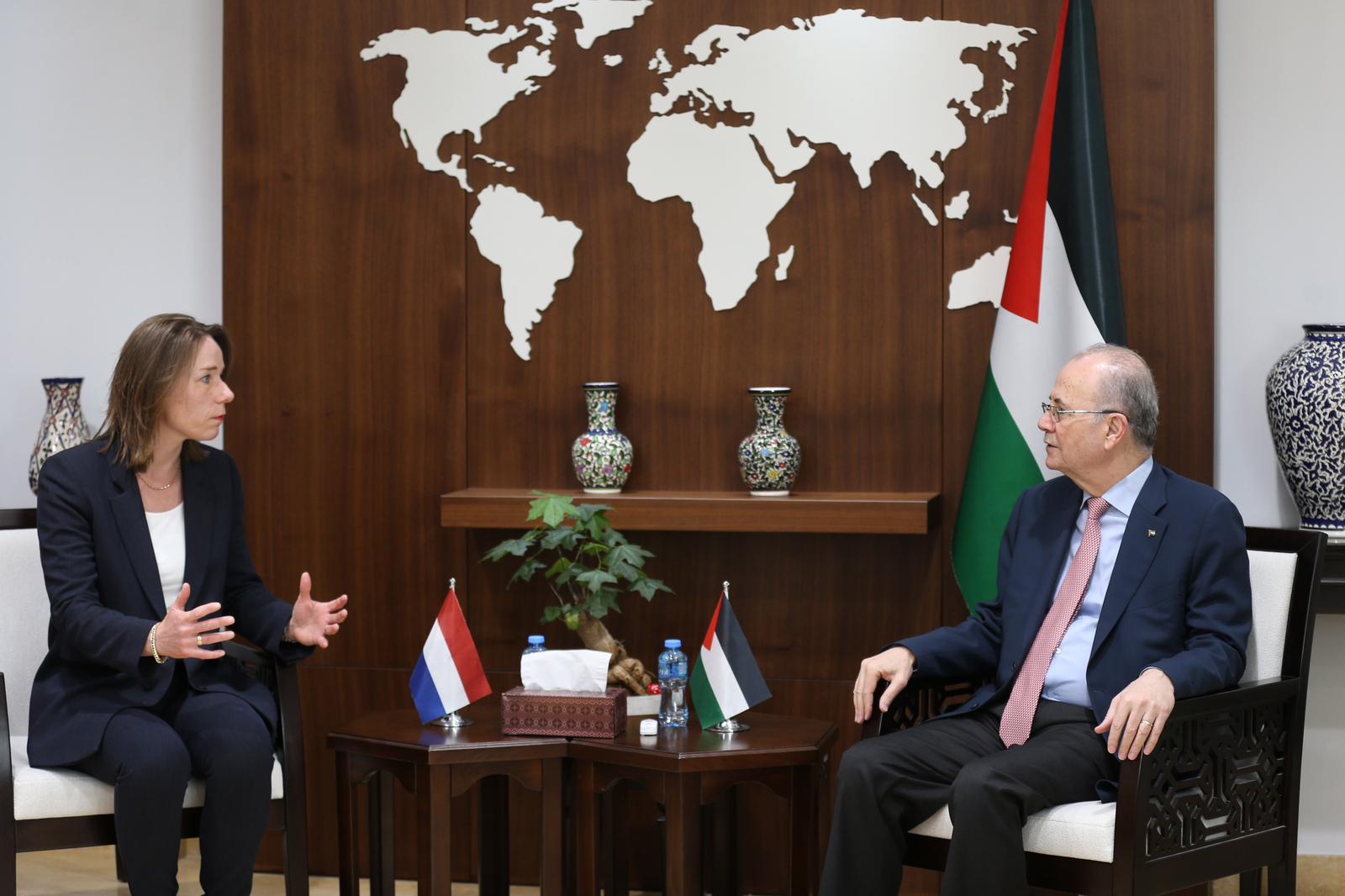 Prime Minister Mustafa stresses need to release Palestinian funds withheld by Israel 