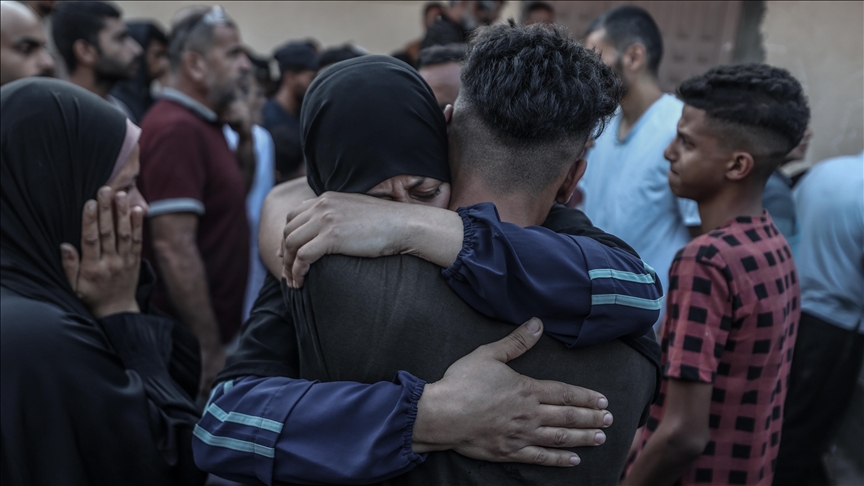 Several killed and injured in Israeli airstrikes on Deir el-Balah and Khan Younis 