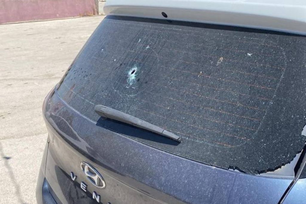 A parked vehicle was targeted by Israeli army gunfire in Sanur, May 30, 2025.