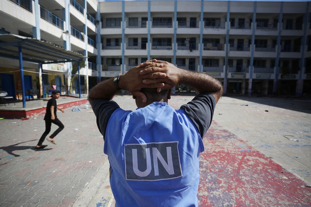 At least 276 displaced persons sheltering in UNRWA schools in Gaza killed since start of Israeli aggression 
