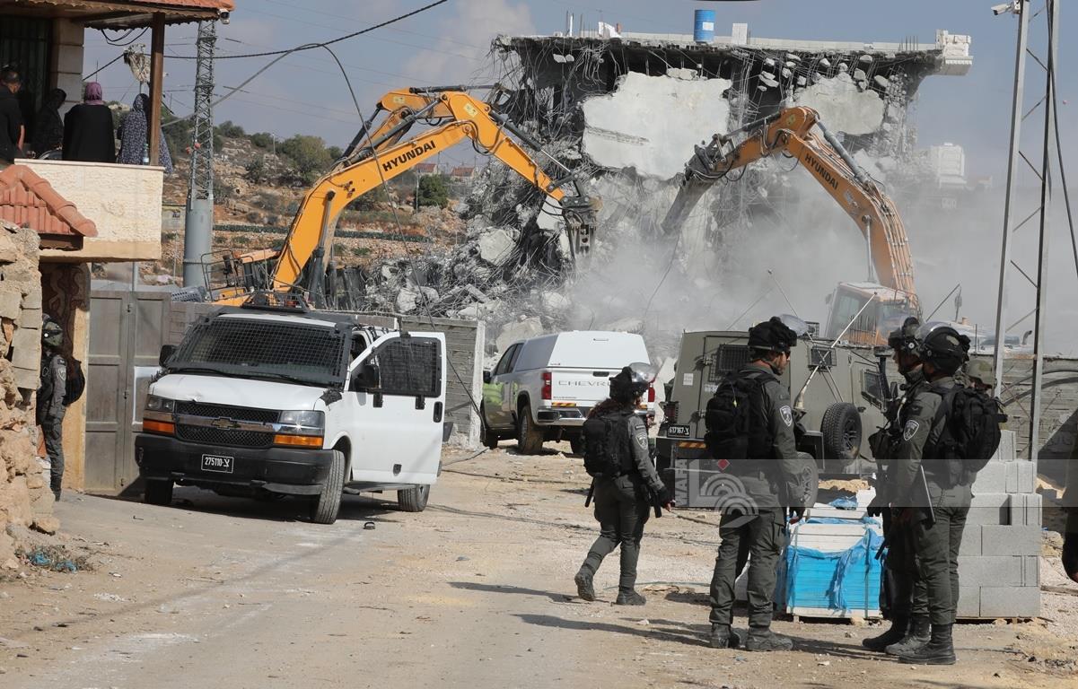 Israeli forces demolish a second house near Hebron