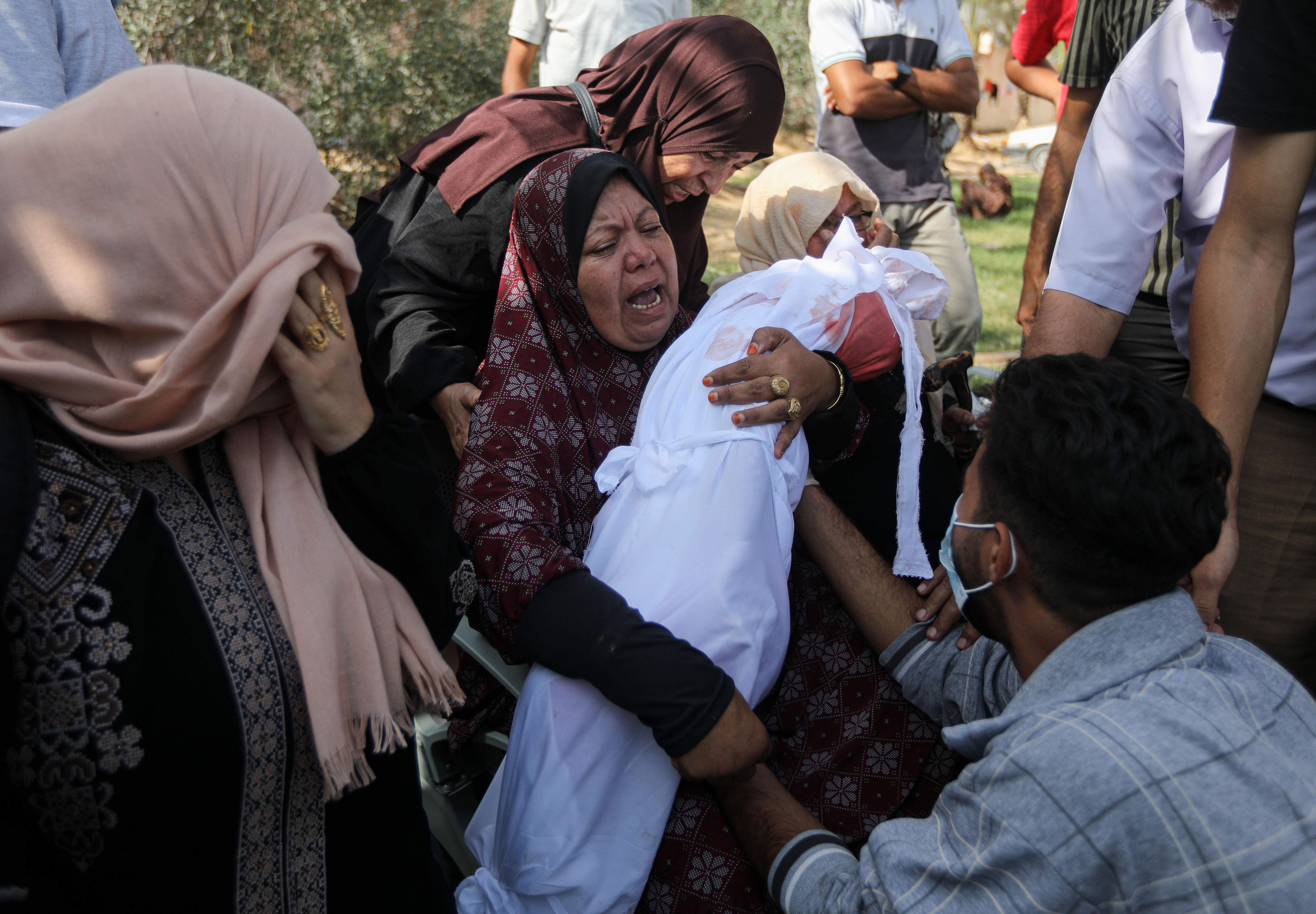 Six killed, including children, and several injured in Israeli airstrikes on Gaza
