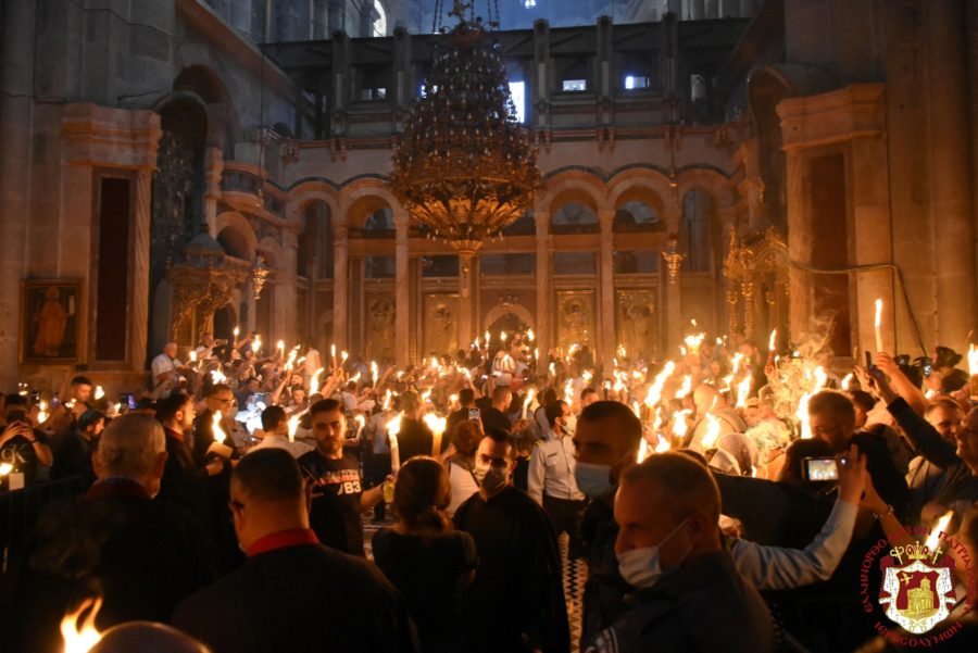 Jerusalem churches reject Israeli police restrictions during the Holy Light ceremony at the Holy Sepulcher