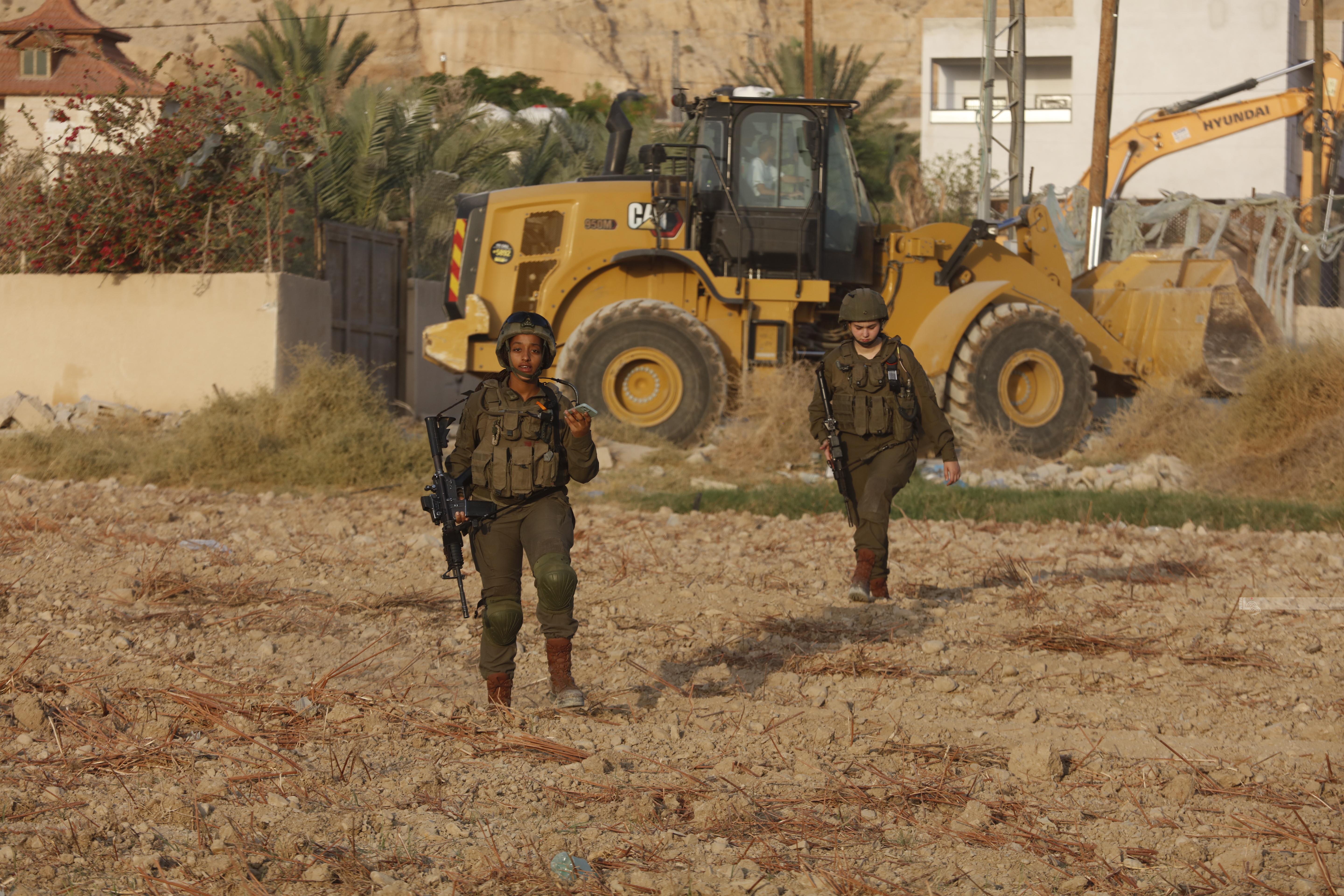 Israeli forces demolish structures near Jericho