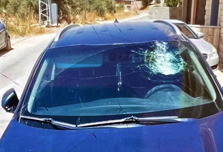 Palestinian injured in Israeli settler attack in Ramallah