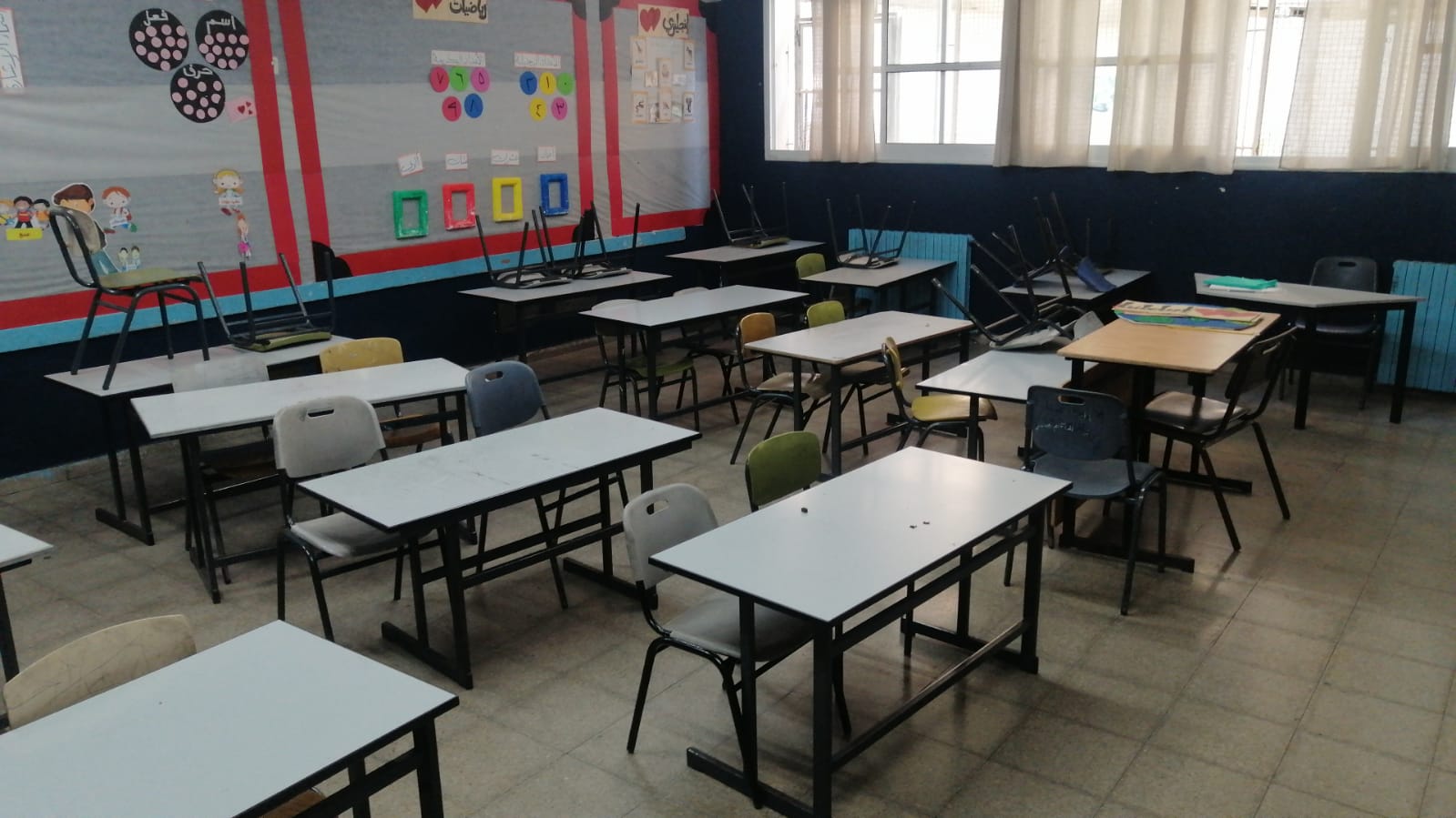 Palestinian schools in Jerusalem go on strike in protest against Israeli attempts to impose distorted textbooks