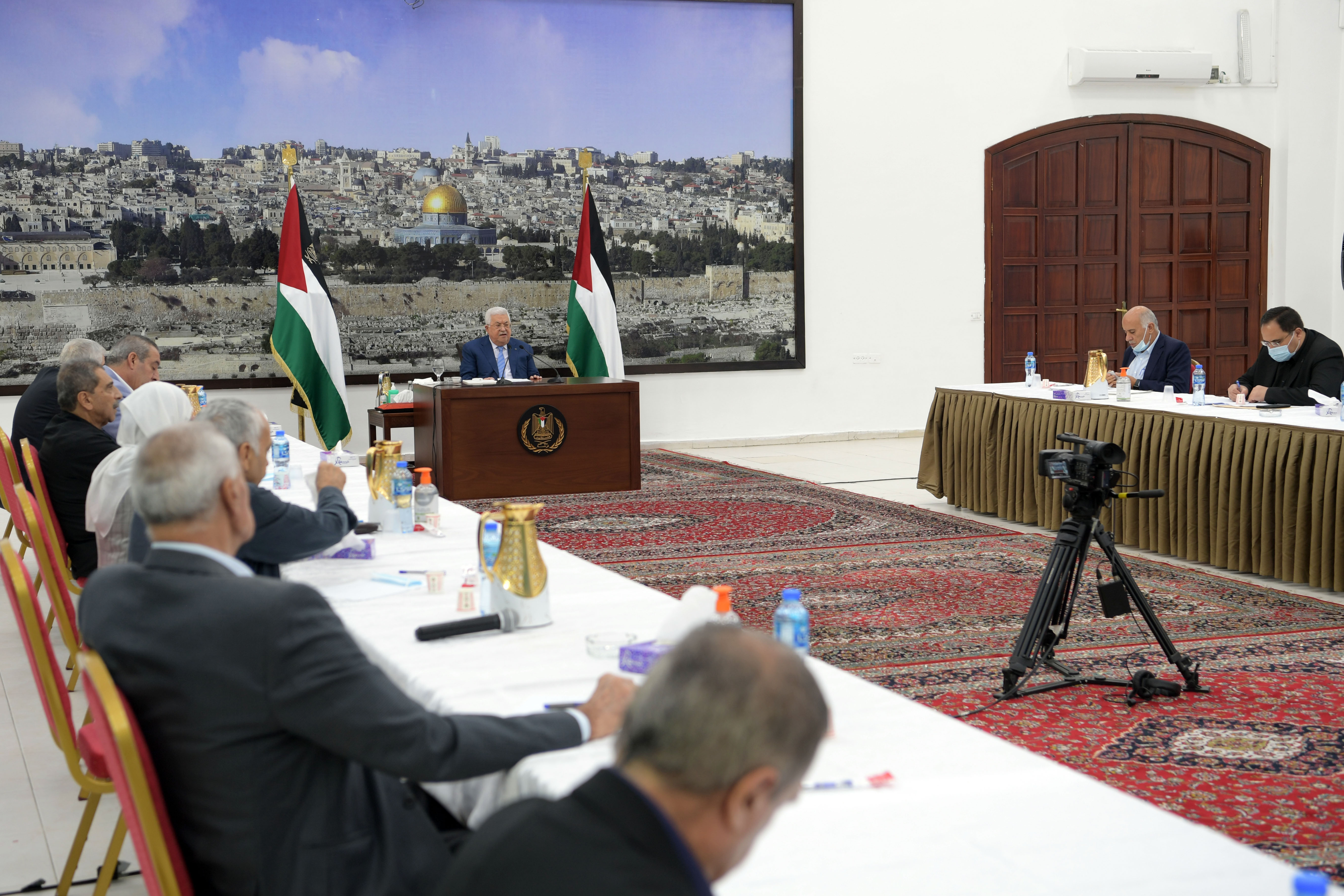Fatah Central Committee approves understandings with Hamas